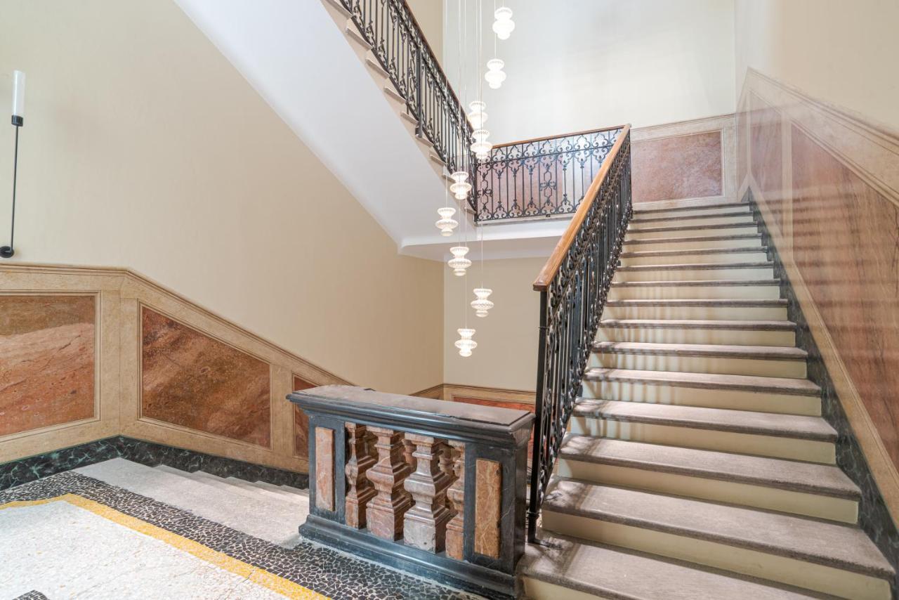 Suite Funicolare - By Myhomeincomo Exteriör bild